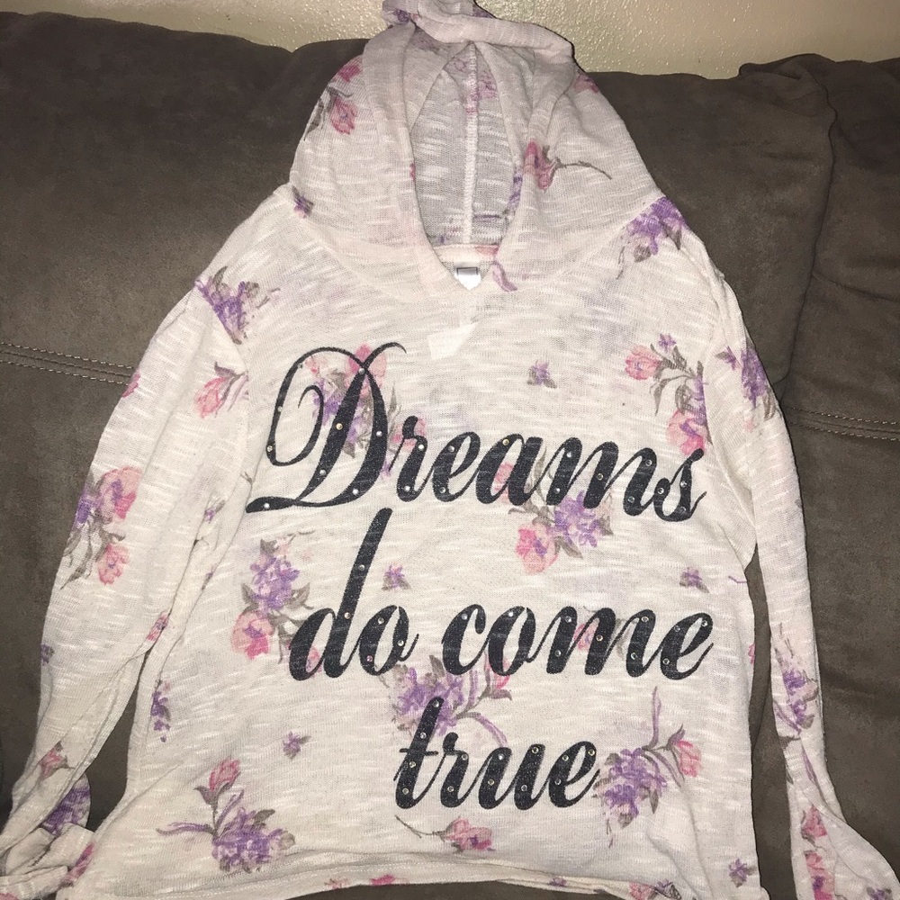 Girls pullover top with hood